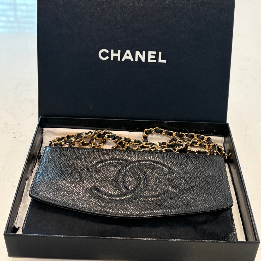 Chanel Black Caviar Leather CC timeless wallet on chain - Picture 1 of 8